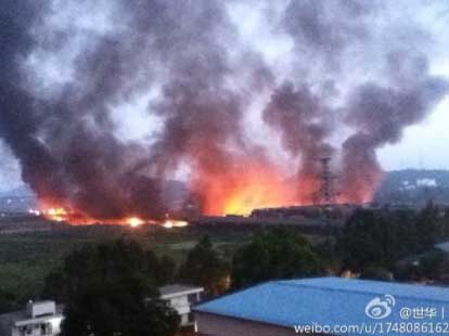 5cef2ea12fffc.jpg 20120630160840220.jpg